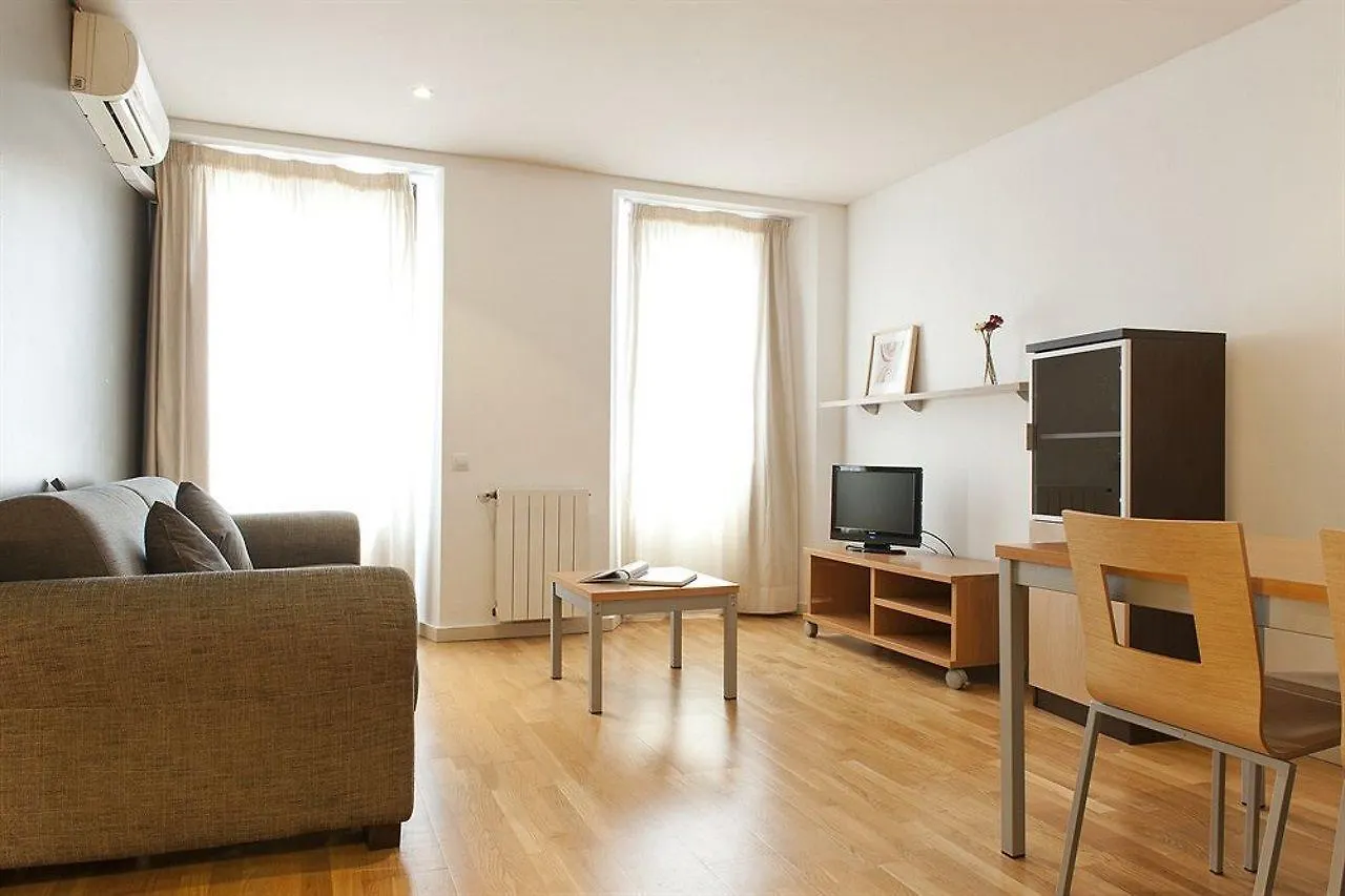 Mh Apartments Ramblas Barcelona